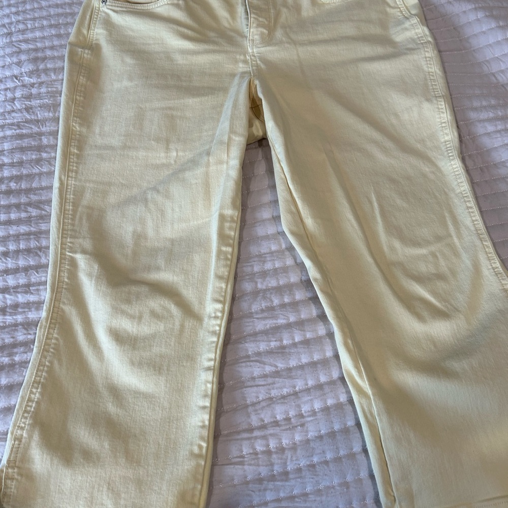 NYDJ yellow capris 16